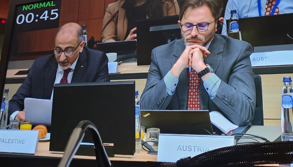 جانب من أعمال الحوار العربي الأوروبي في بروكسل